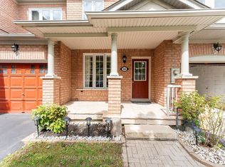 100 Selkirk Dr, Richmond Hill, ON L3Z2G2