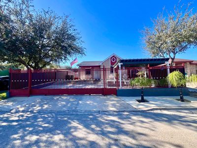 1106 Nixon Dr, Laredo, TX, 78046
