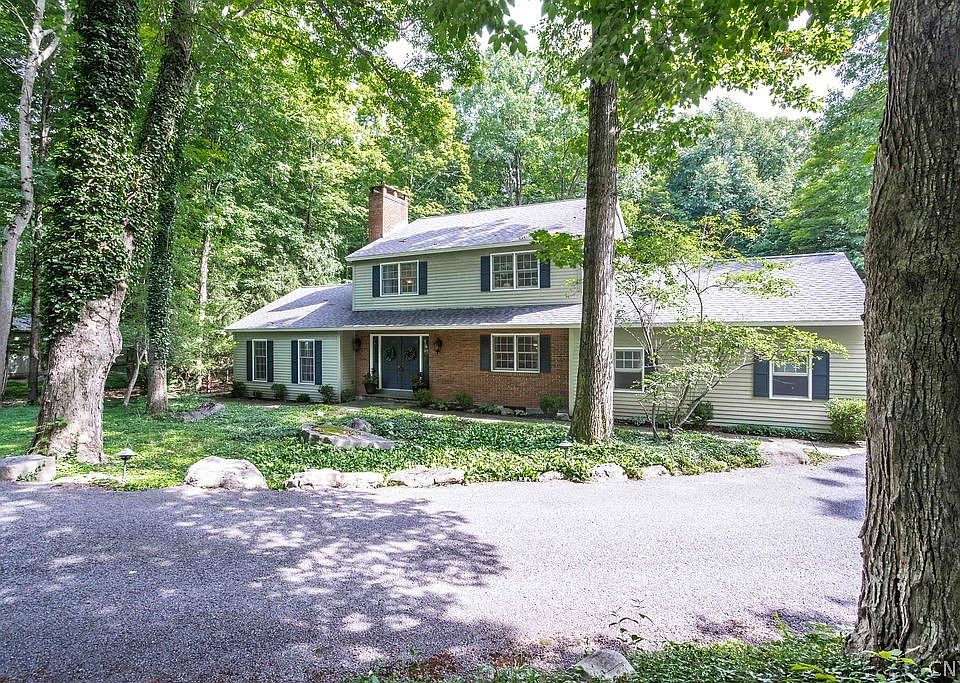 1st image of 4914 Briarwood Ln