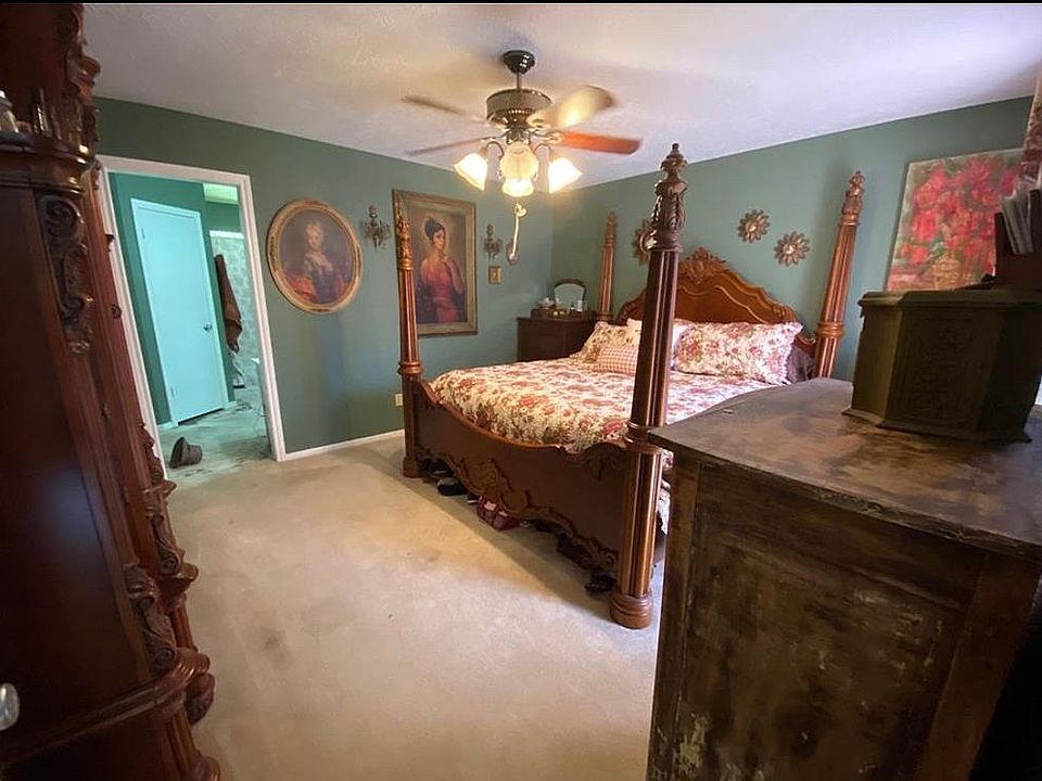 1st image of 1915 Willow Point Dr