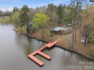 1993 White Oak Rd, Camden, SC 29020