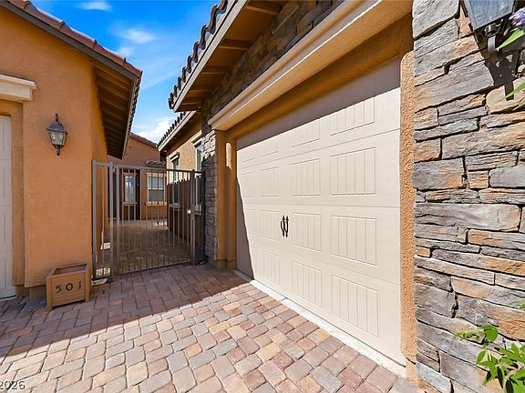 3rd image of 501 Wildflower Ave
