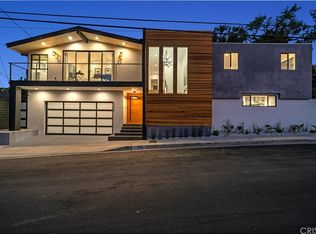 17004 Oak View Dr, Encino, CA 91436