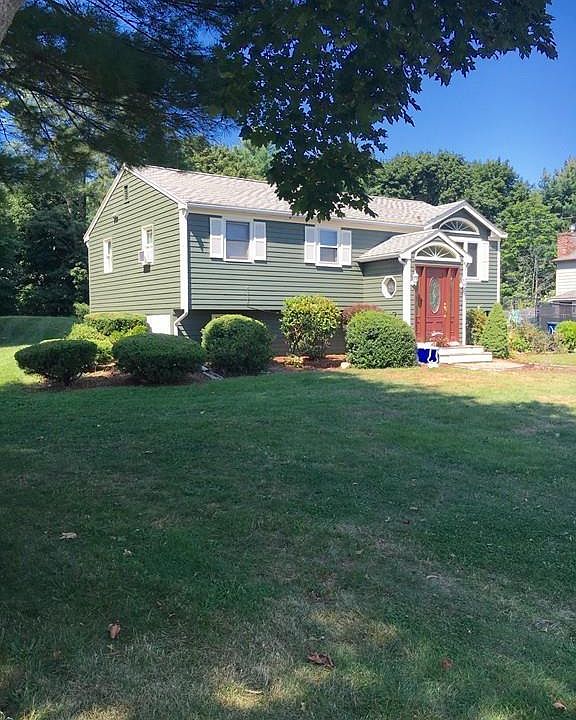1st image of 18 Brenda Ave