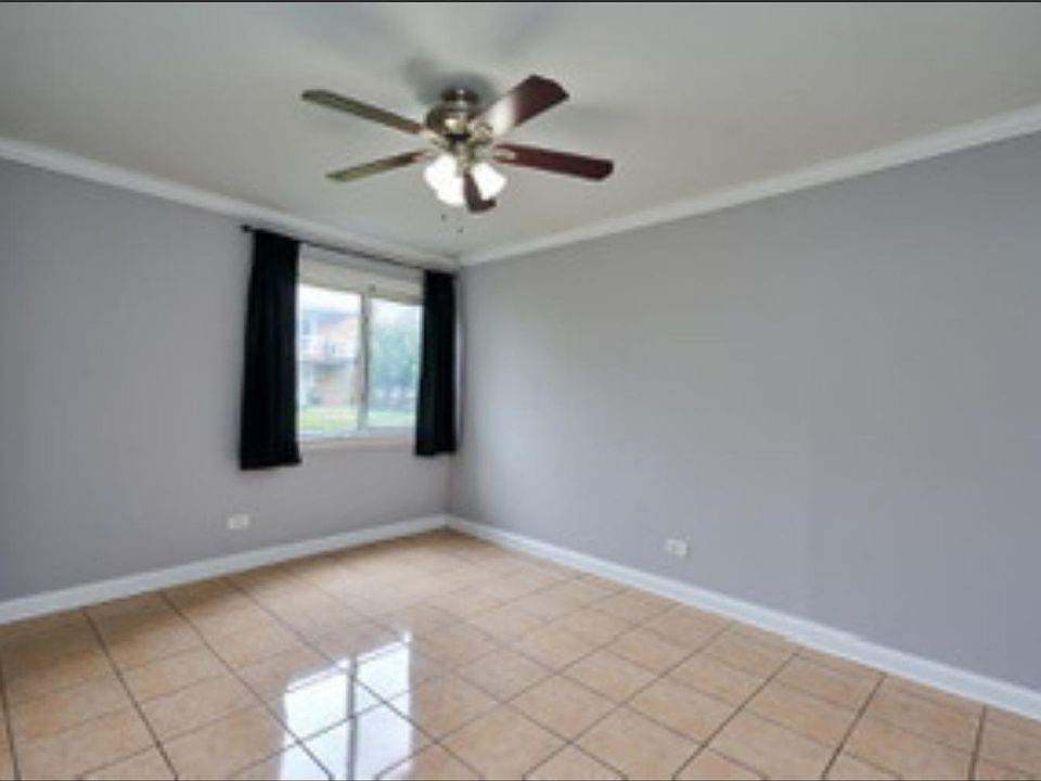 1st image of 930 Beau Dr Unit 101