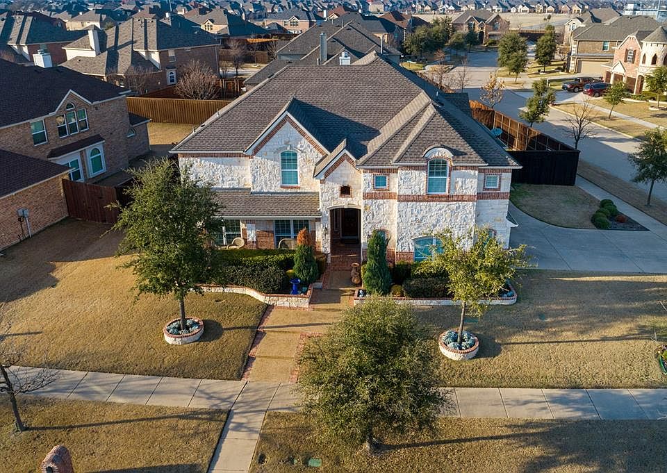 1st image of 13980 Sorano Dr