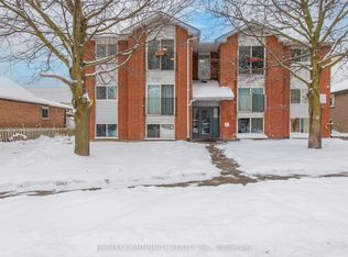 339 Buena Vista Ave #202, Oshawa, ON L1J 2M6