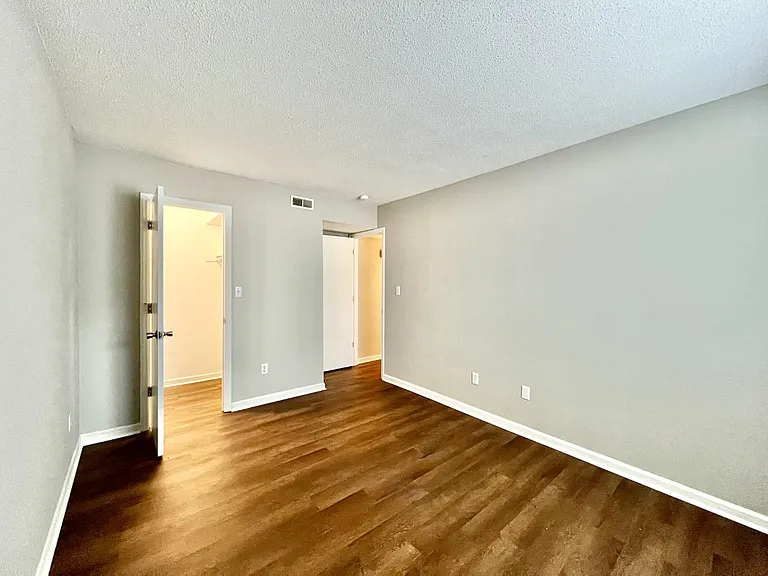 11084 Harrowfield Rd — Photo 17