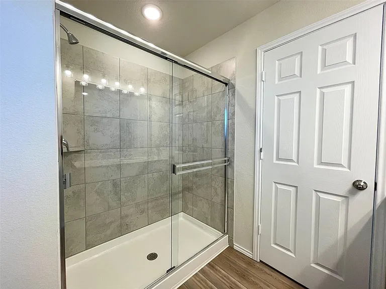 16020 Rein Ave — Photo 8