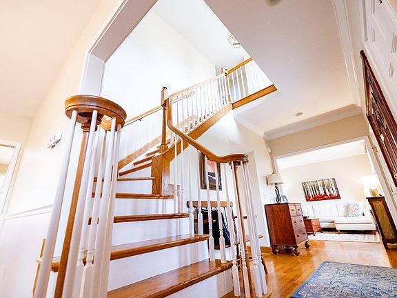 4th image of 5753 Chapel Heights Ln