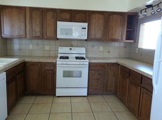 463 Basham Ct, Belen, NM 87002