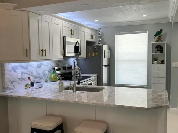 1355 Mainsail Dr Unit 1504, Naples, FL 34114