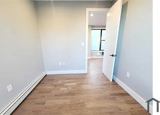92 W 169th St #5A — Photo 4