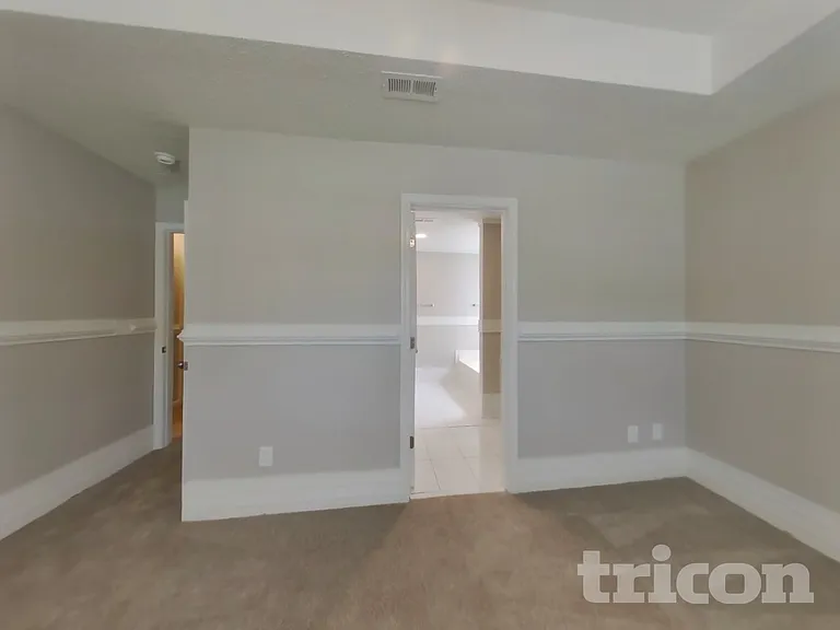 636 Sadler Glen Dr — Photo 9