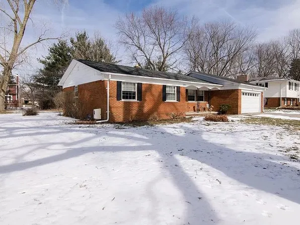 4390 Eastgate Dr, Ann Arbor, MI 48103