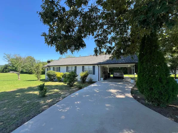 2162 Highway 16 E, Clinton, AR 72031
