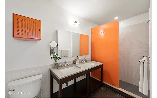 Rented by Douglas Elliman | media 3