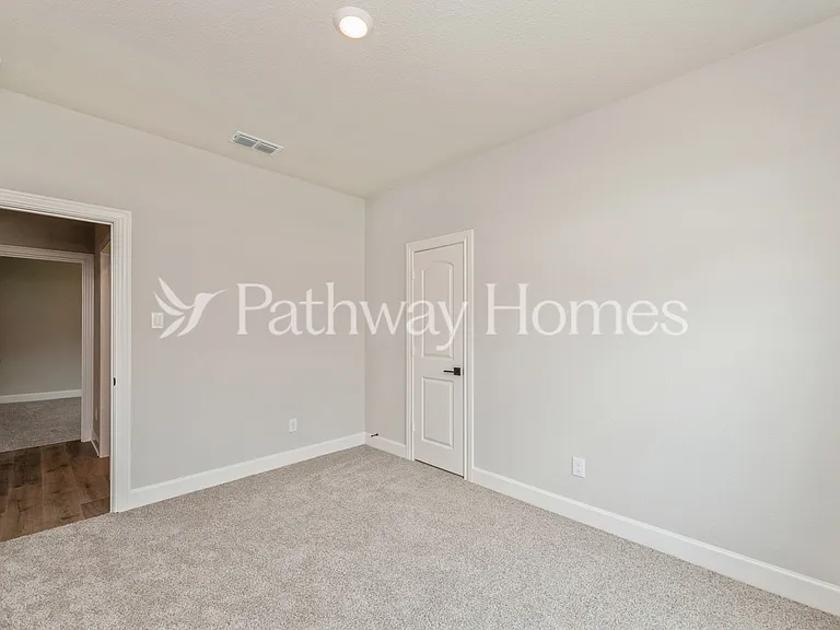620 Brookside Dr — Photo 7