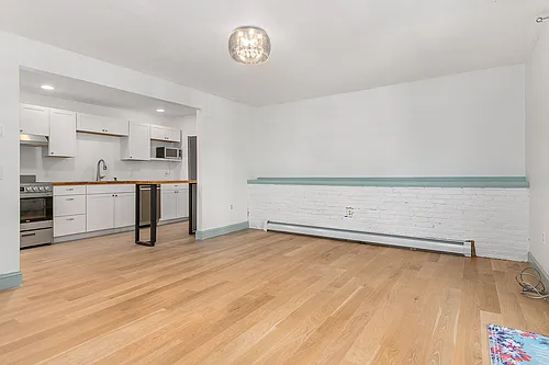 25 Exeter Rd #B Photo 1