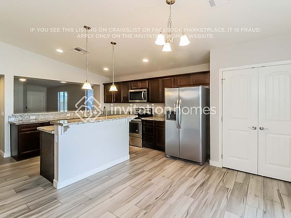 4th image of 3826 W Saint Anne Ave