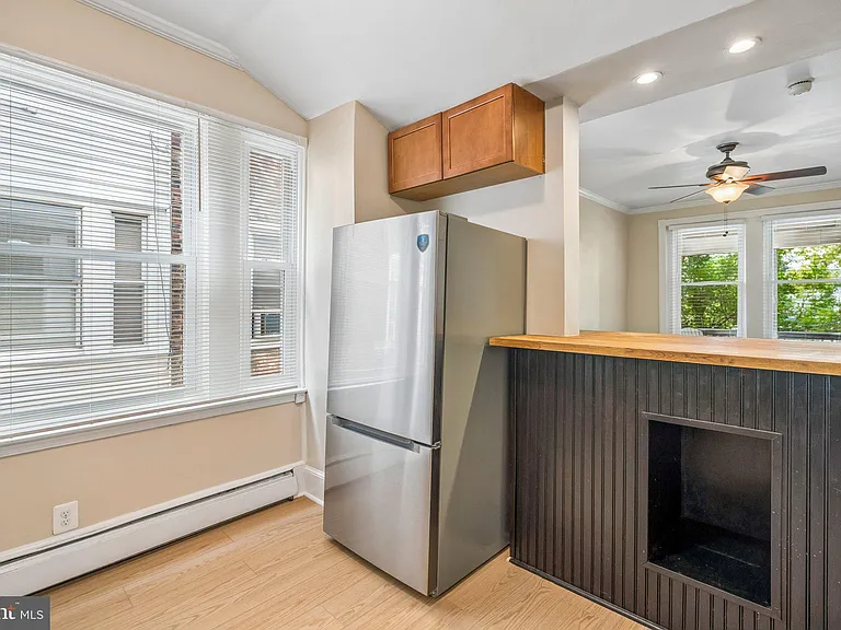 481 Gerhard St #1 — Photo 6