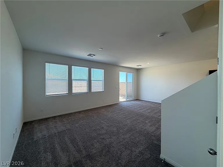 9262 Innot Ave — Photo 2