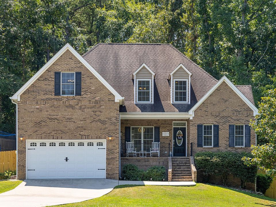 1st image of 110 Flagstone Dr NE