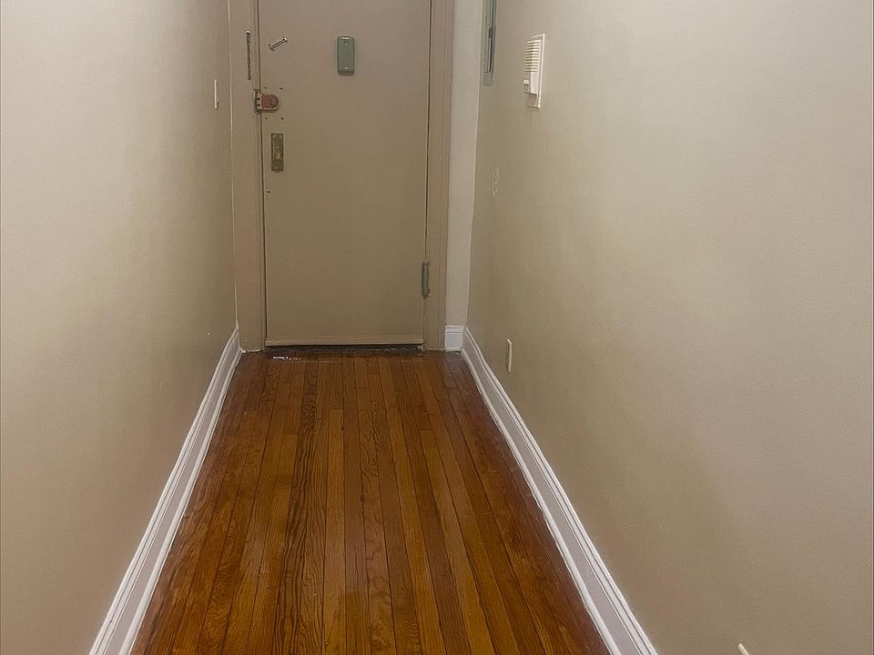 1st image of 191 Woodhull Ave #1D