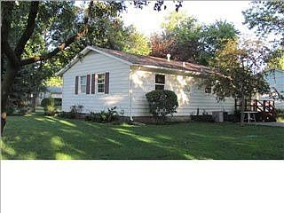 2nd image of 300 Highland Ave
