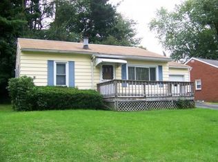 606 Barnes Ave, Endicott, NY 13760