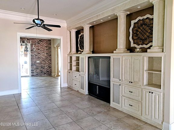 5th image of 134 Pinnacle Cir