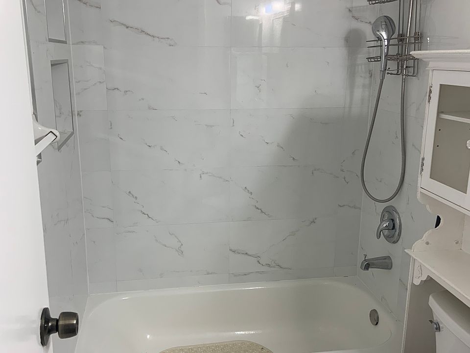 1st image of 7785 Murcott Cir