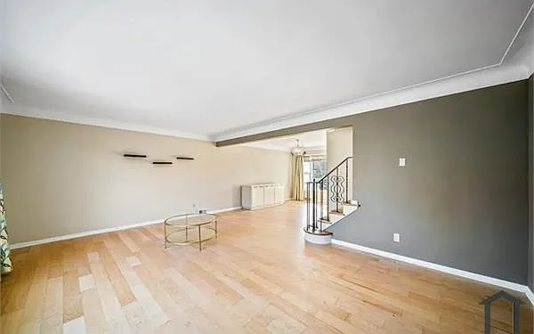 21516 Halworth Rd — Photo 24