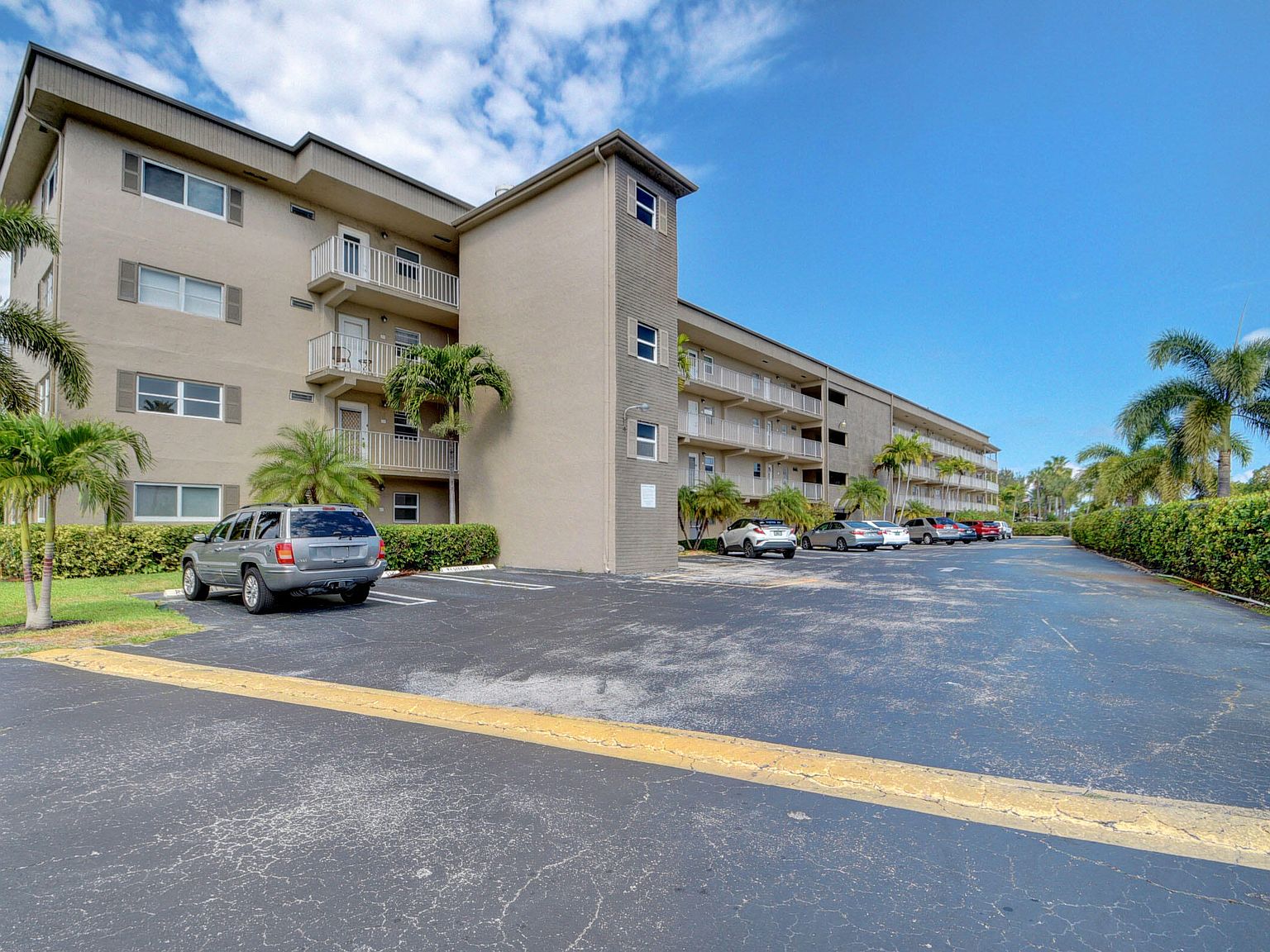 2300 NE 1st Ln APT 203, Boynton Beach, FL 33435 Zillow