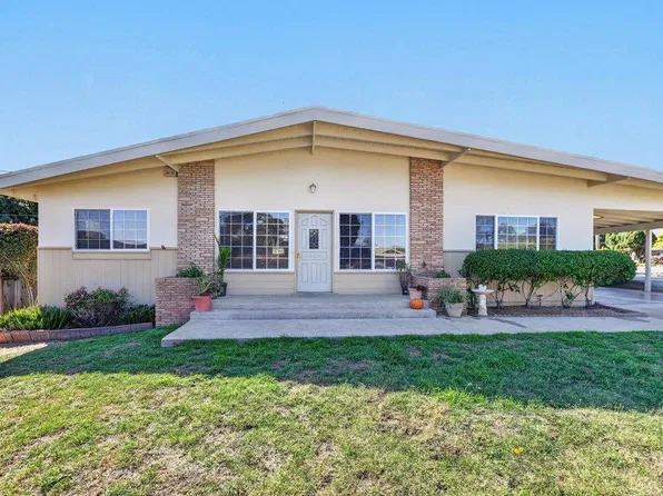 24 Verde Way, Royal Oaks, CA 95076