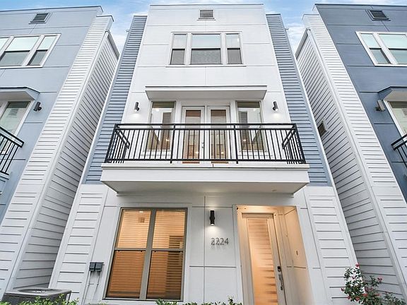 2nd image of 2224 Mcgowen Street