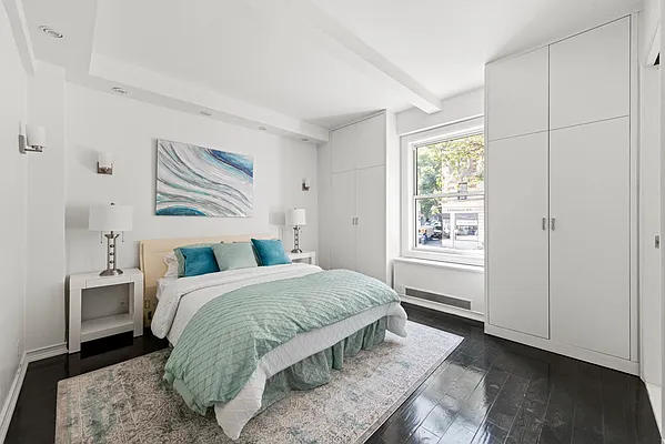 Sold by Compass | media 11