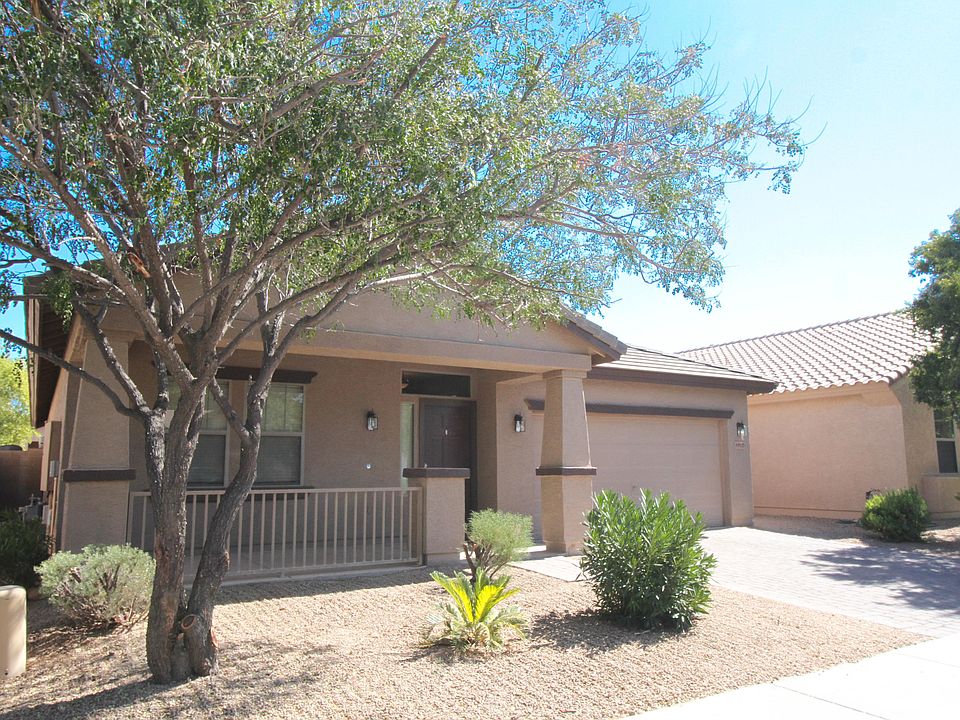 1st image of 44439 W Bailey Dr