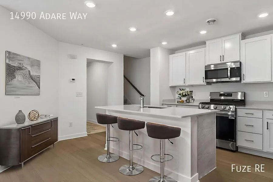Building Photo - 14990 Adare Way