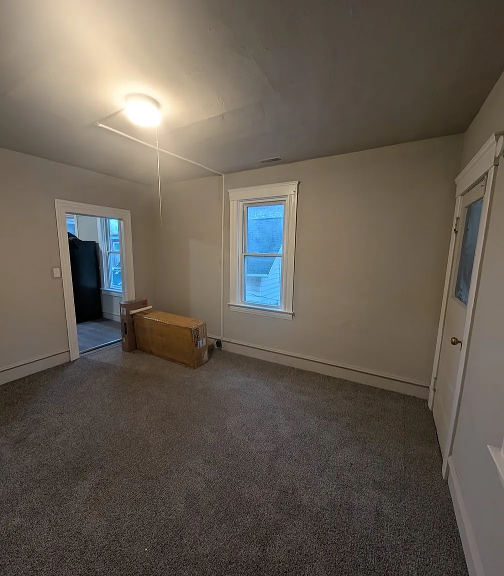 1169 East 60th Street, Unit 3 — Photo 4
