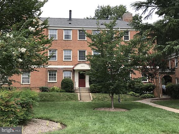 2nd image of 2605 Arlington Blvd APT 102