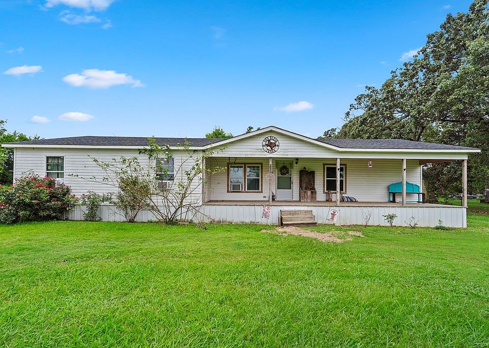 1st image of 214 Harris Ln