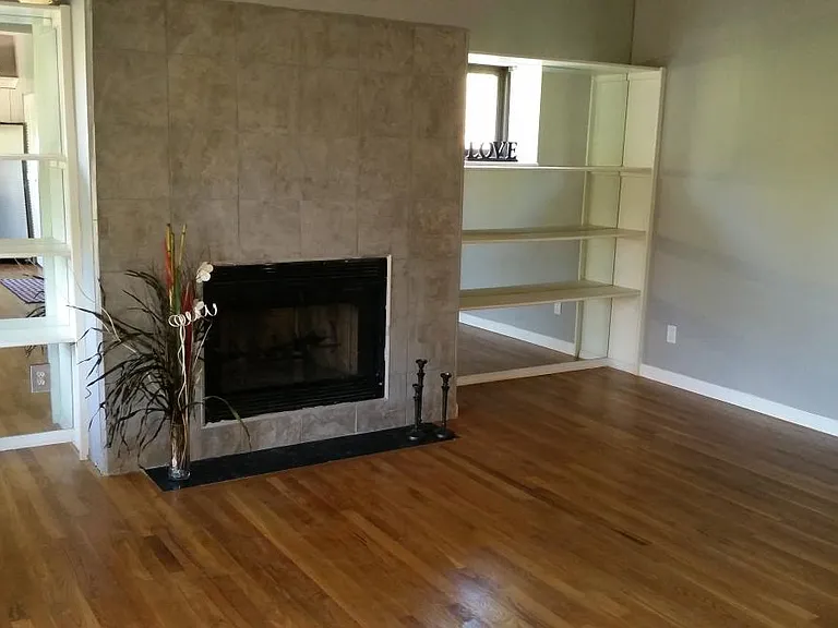 5592 Waterman Blvd #3B — Photo 6