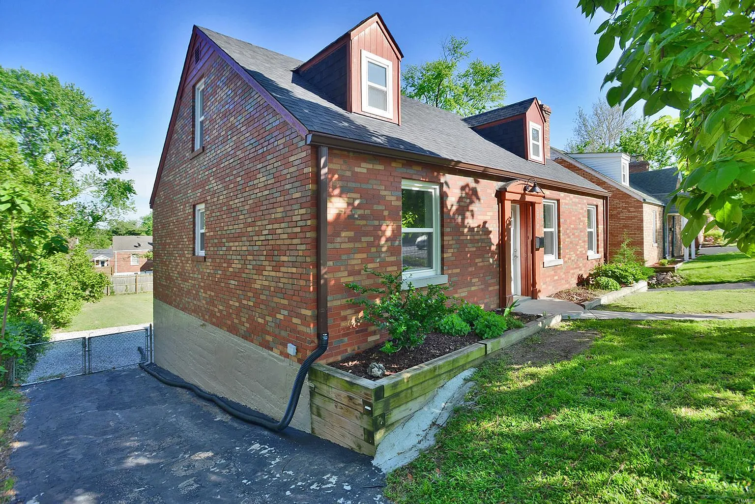 2818 Telegraph Rd photo 1