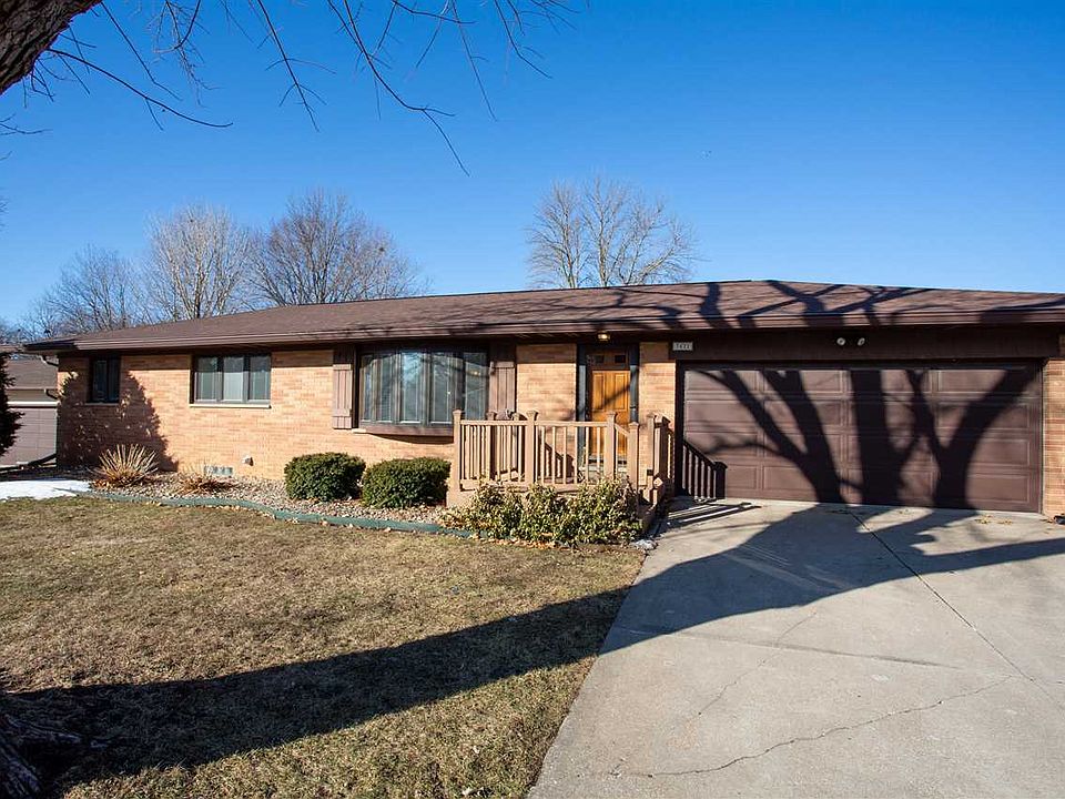 1st image of 3621 Clearview Dr