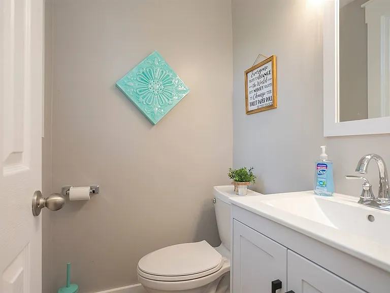 284 Ivywood Dr — Photo 11