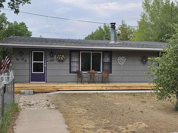 520 S Grant St, Laramie, WY 82070