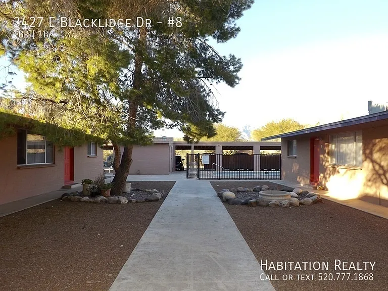 3427 E Blacklidge Dr #8 — Photo 14
