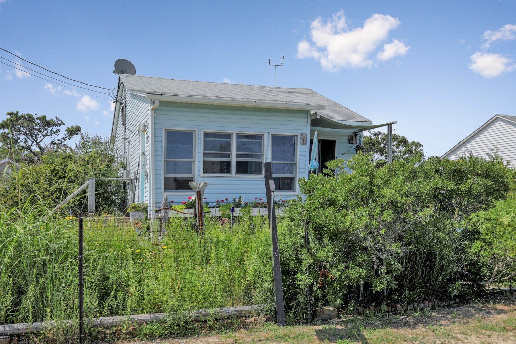 143 Mulford Ln, Amagansett, NY 11930 Out East