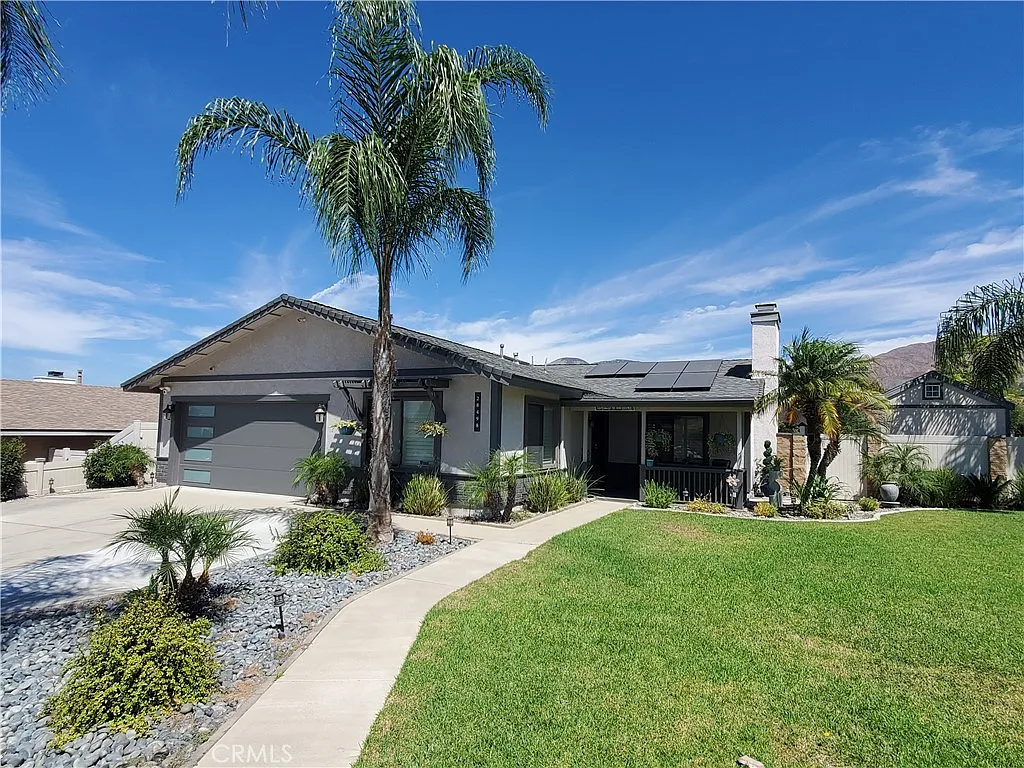 4 bed, 1435 sqft, $3,500 — Photo 3